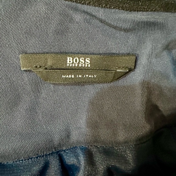 Stunning full length Hugo Boss Gown with leather bodice. - Picture 7 of 8